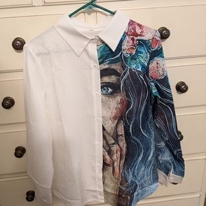 Blouse W/Artistic Design. New in Package